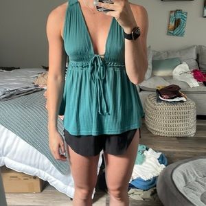 Free people deep V tank